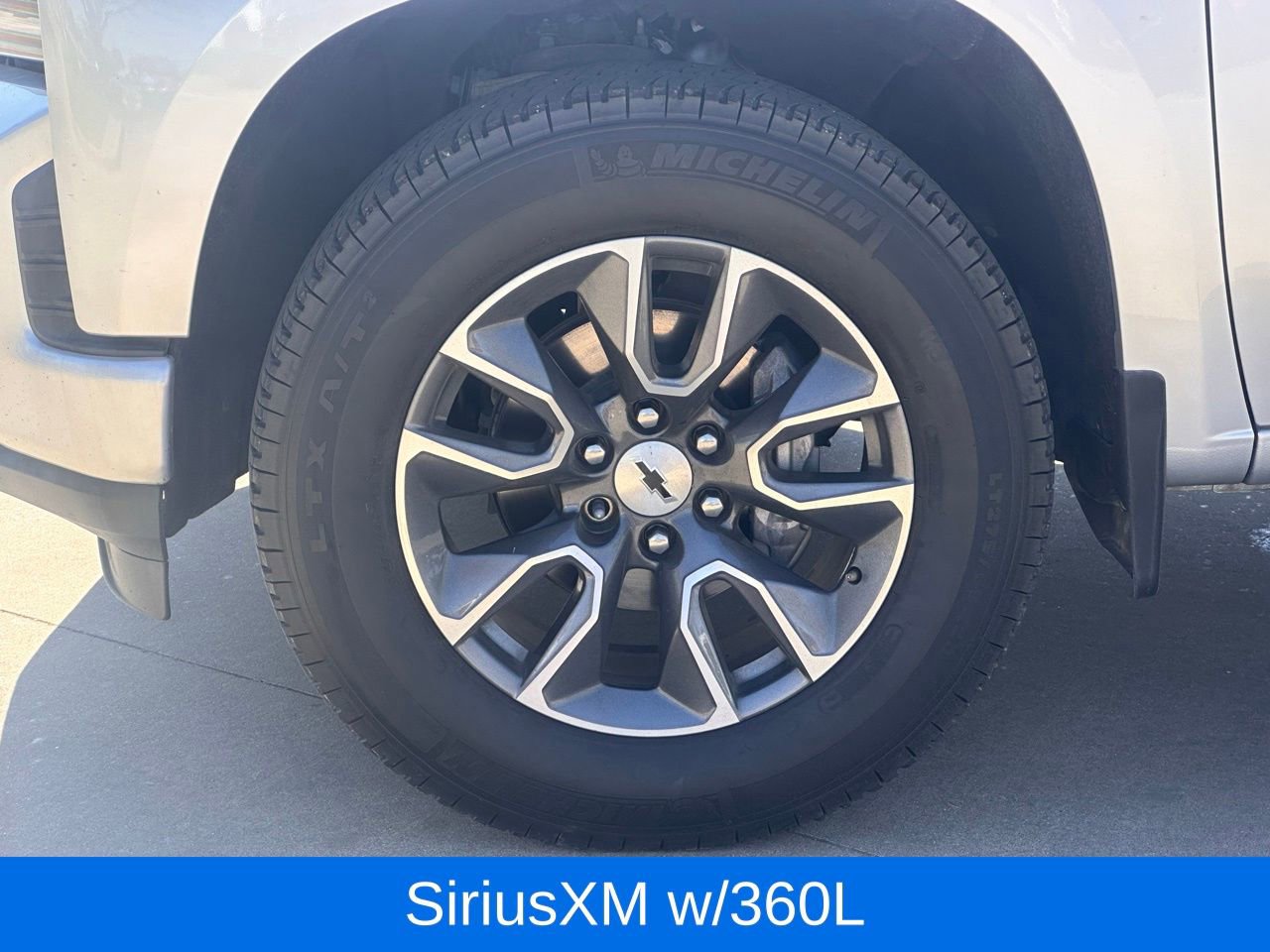 Used 2020 Chevrolet Silverado 1500 RST w/ Texas Edition image 11