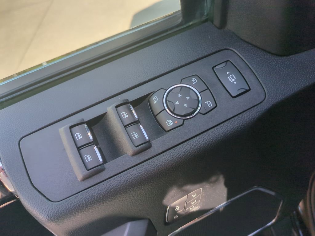 Used 2020 Ford F250 Platinum image 14