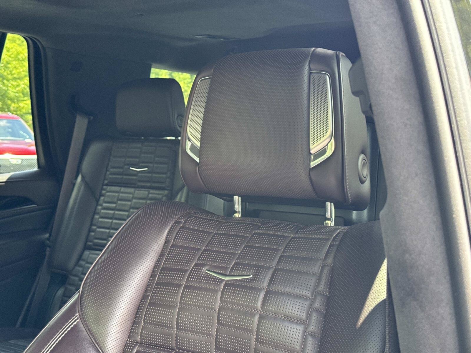 Certified 2023 Cadillac Escalade V w/ LPO, ONYX Package AWD/4WD image 14