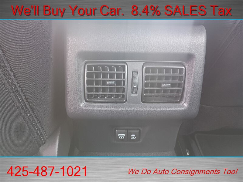 Used 2026 Toyota Camry LE FWD image 30
