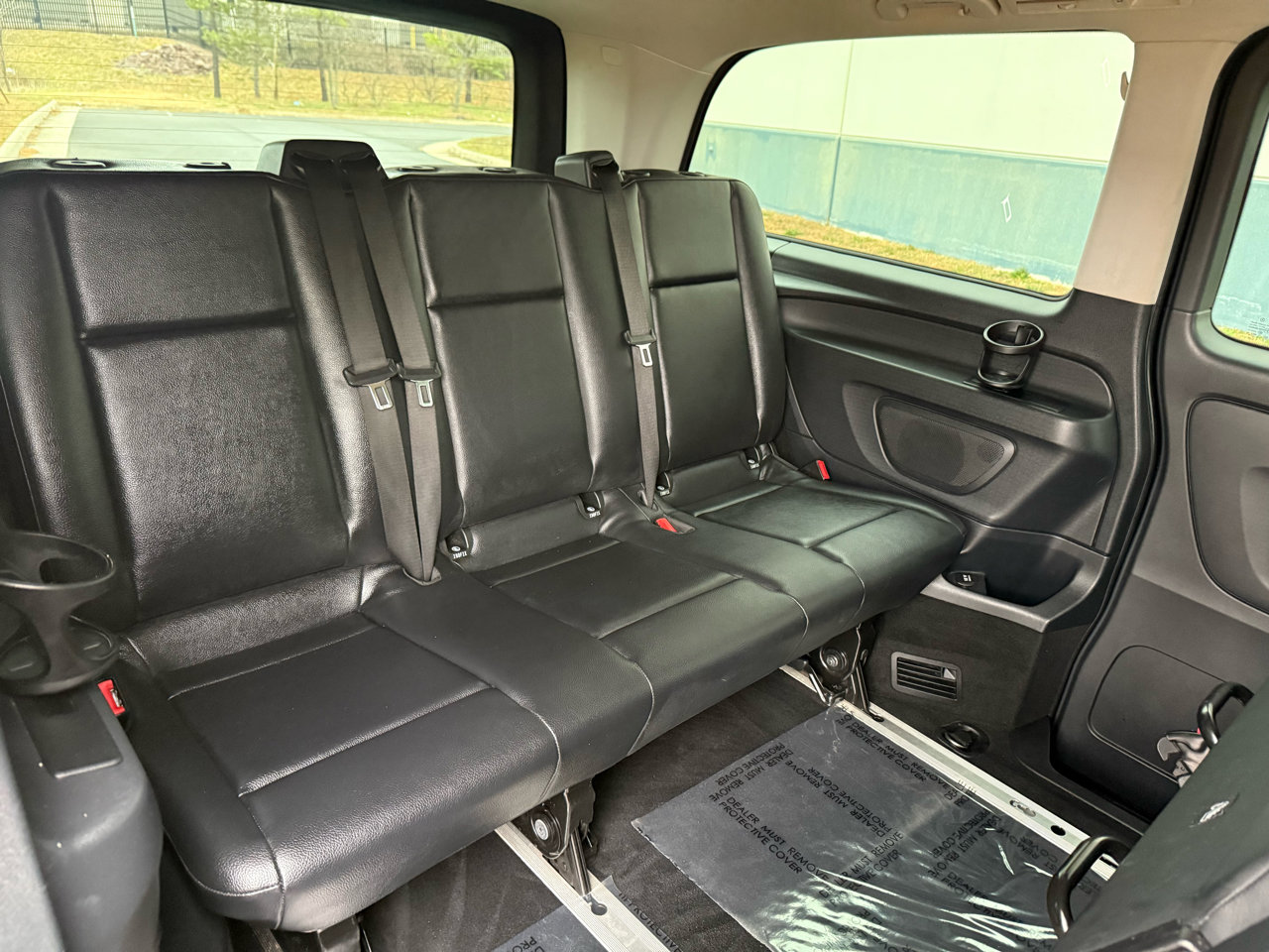 Used 2016 Mercedes-Benz Metris Passenger image 24