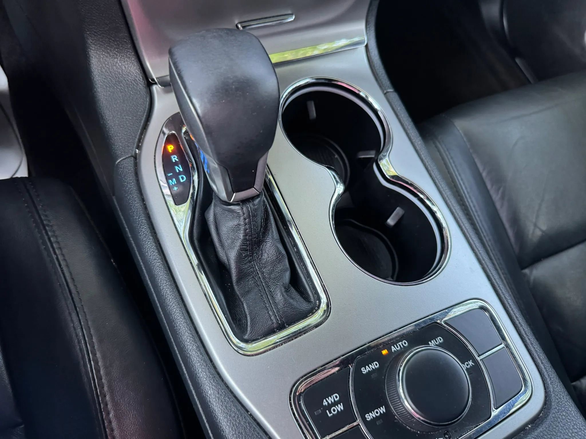 Used 2018 Jeep Grand Cherokee Limited AWD/4WD image 21