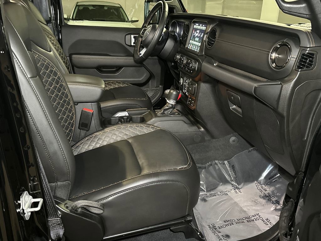 Used 2022 Jeep Wrangler Unlimited Sahara image 8