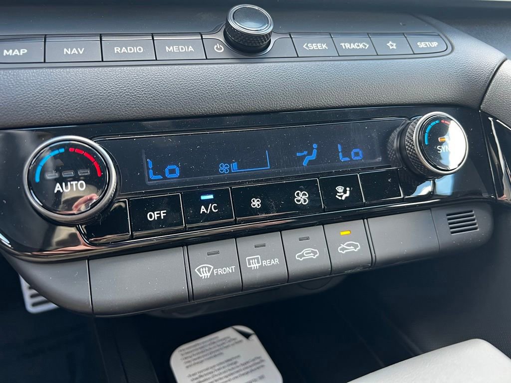 New 2026 Hyundai Elantra Sport FWD image 43