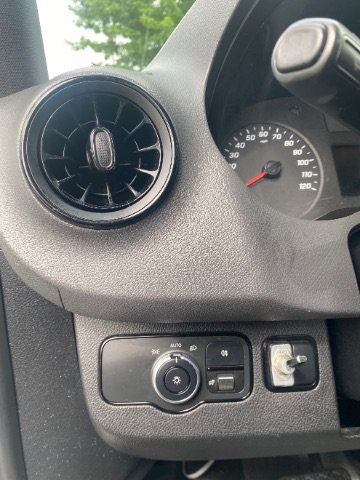 Used 2019 Freightliner Sprinter 3500 w/ Premium Package RWD image 23
