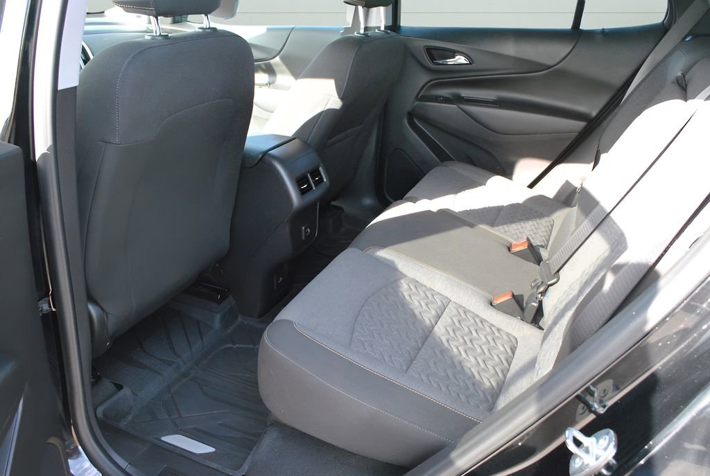 Used 2022 Chevrolet Equinox LT AWD/4WD image 22