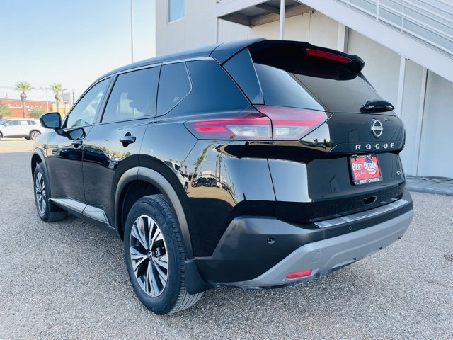 Certified 2023 Nissan Rogue SV image 5
