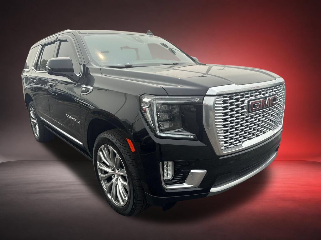 Certified 2021 GMC Yukon Denali w/ Denali Premium Package AWD/4WD image 3