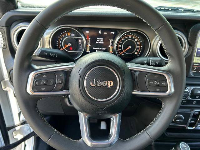 Certified 2023 Jeep Gladiator Overland AWD/4WD image 20
