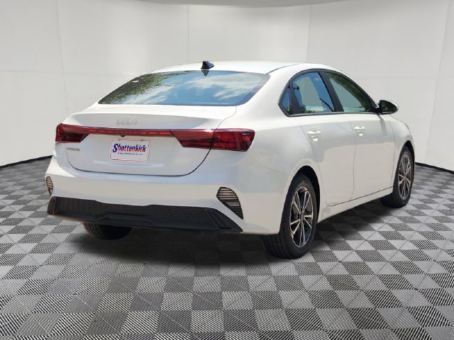 Used 2024 Kia Forte LXS FWD image 4
