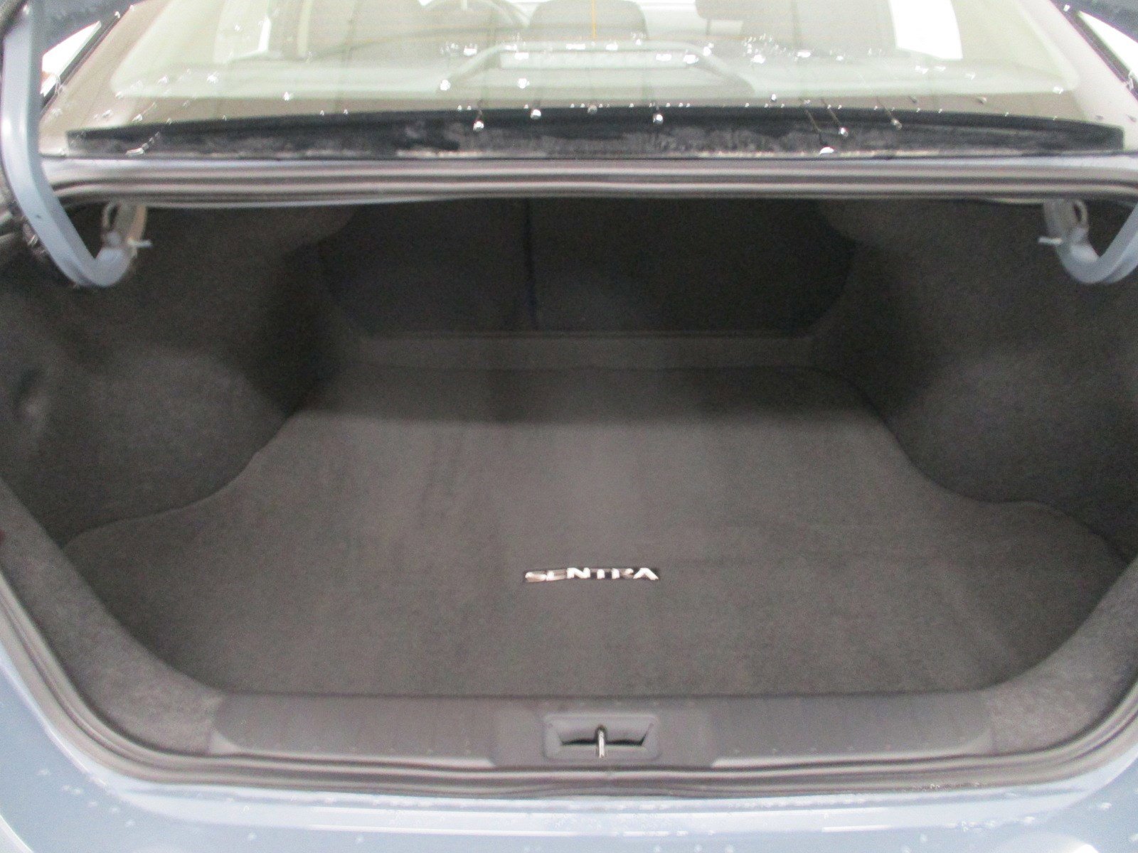 New 2025 Nissan Sentra SR image 12