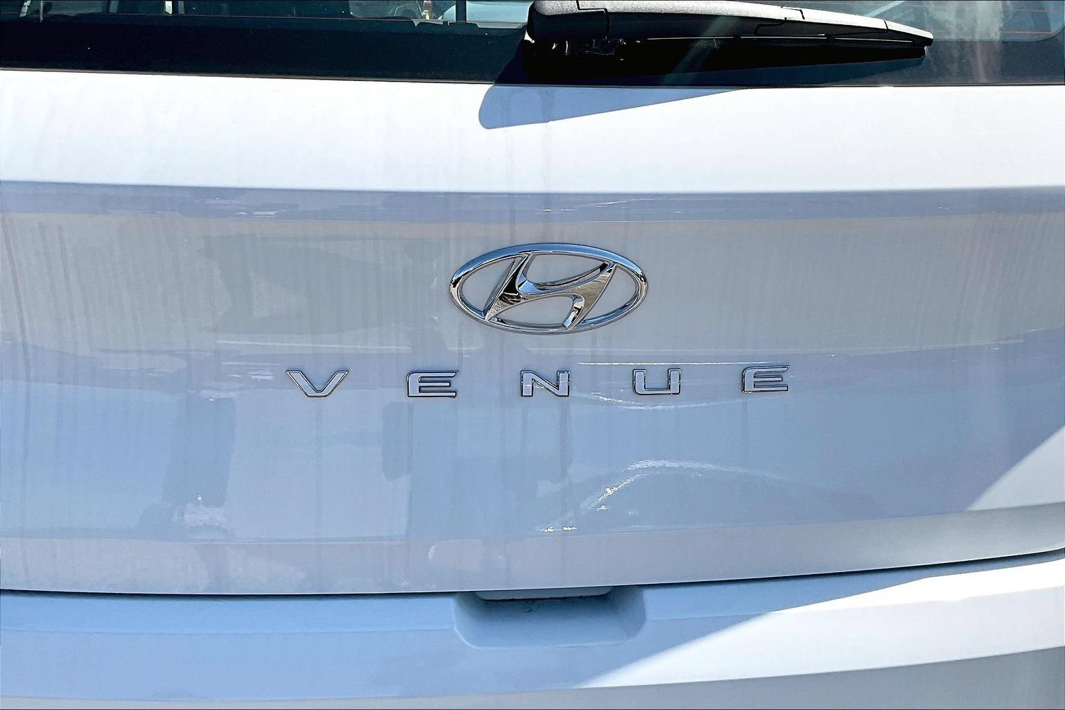 New 2026 Hyundai Venue SEL FWD image 8