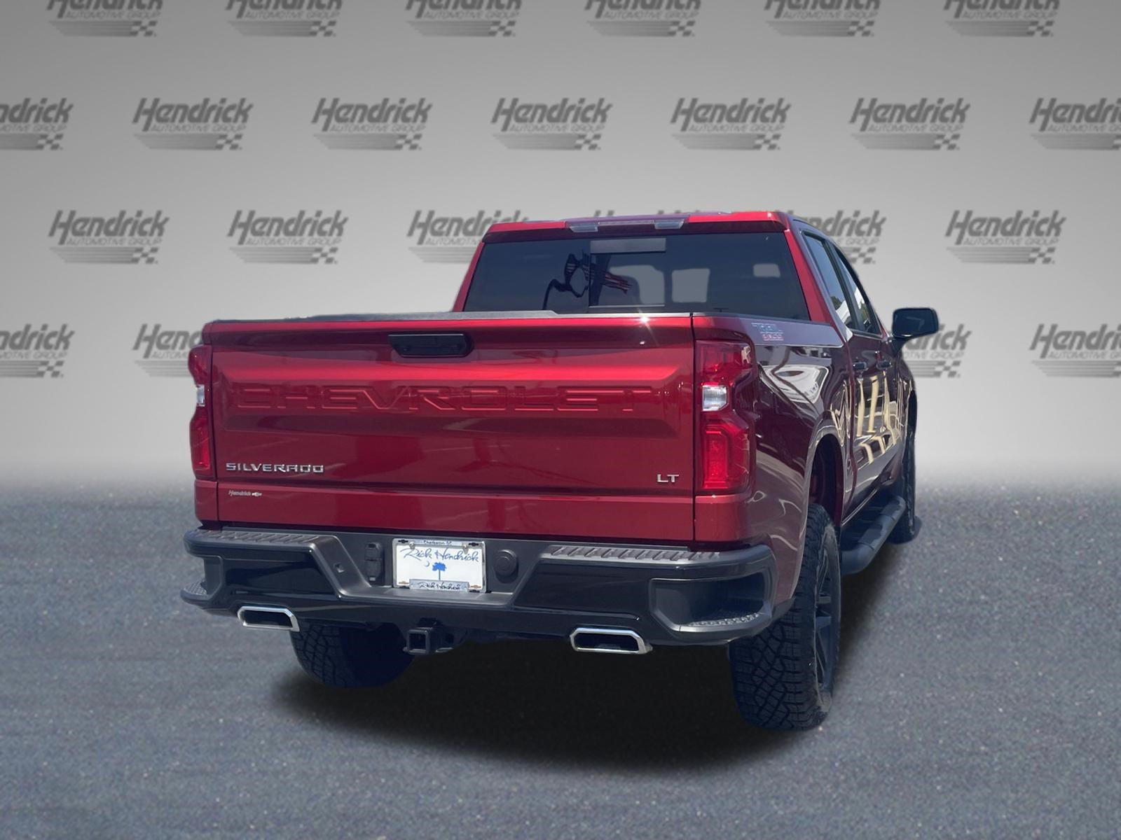 Used 2024 Chevrolet Silverado 1500 LT Trail Boss w/ Convenience Package II AWD/4WD image 10