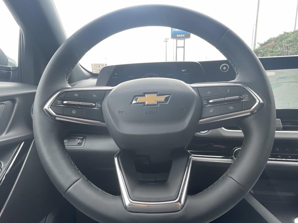 New 2026 Chevrolet Equinox LT FWD image 25