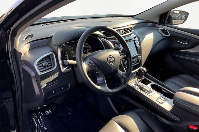 Used 2024 Nissan Murano SV image 12