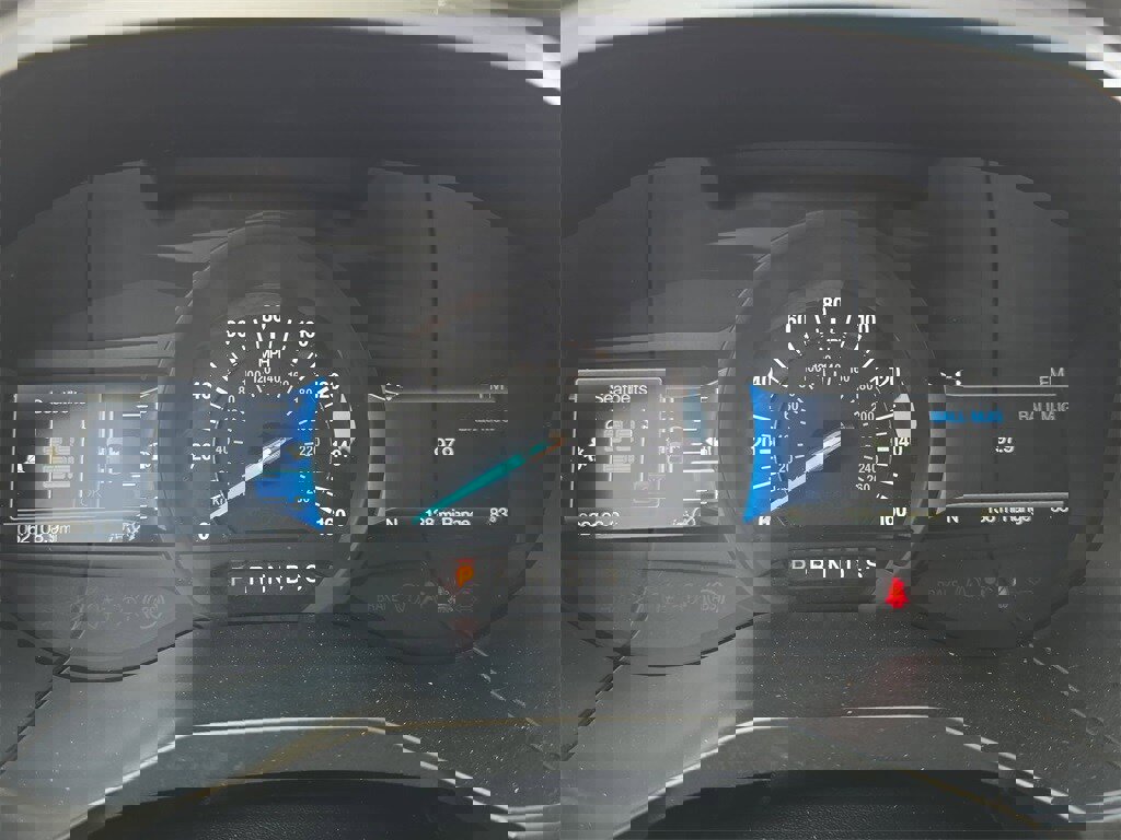 Used 2023 Ford Edge SEL image 18