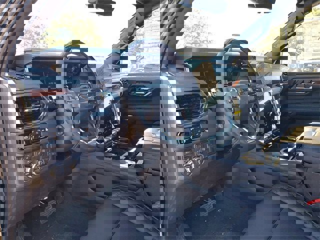 New 2025 GMC Yukon XL Denali w/ Denali Reserve Package image 20