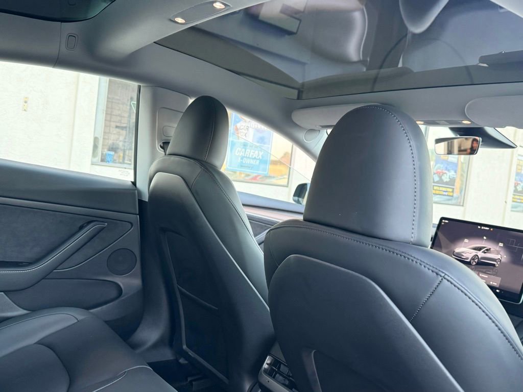 Used 2023 Tesla Model 3 Standard Range RWD image 16