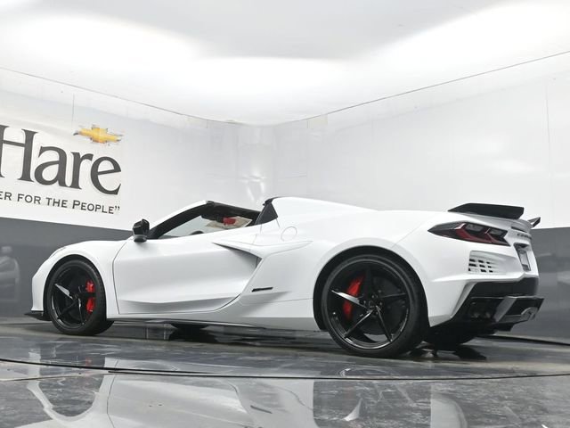 New 2026 Chevrolet Corvette E-Ray w/ Stealth Interior Trim Package image 34