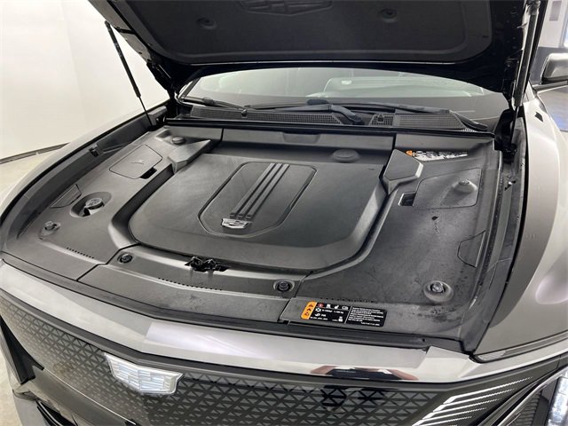 Used 2024 Cadillac Lyriq Sport image 31