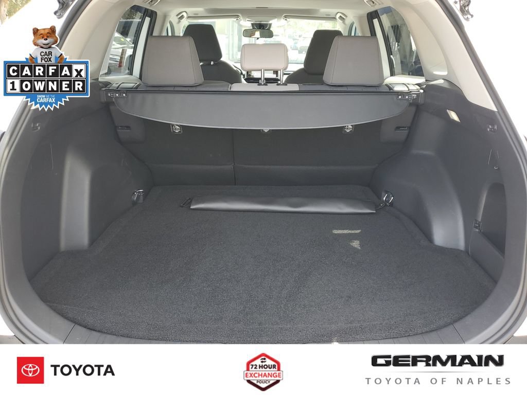 Used 2025 Toyota RAV4 XLE w/ Convenience Package FWD image 23