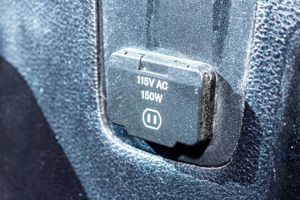 Used 2012 Jeep Wrangler Unlimited Sahara image 15