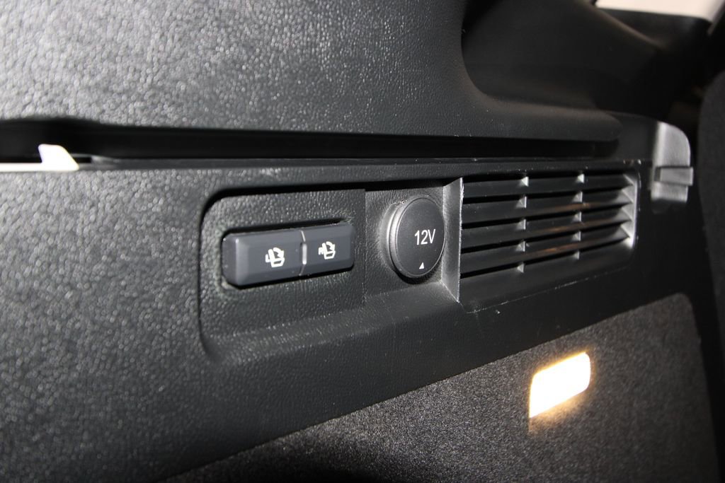 Used 2023 Lincoln Nautilus Reserve w/ Monochromatic Package image 42