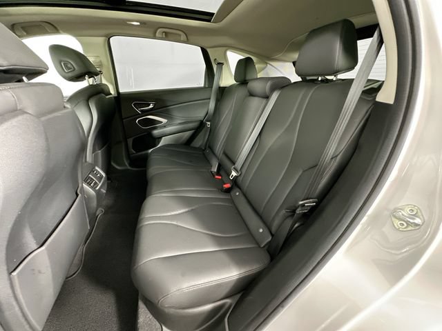 Used 2024 Acura RDX SH-AWD image 25
