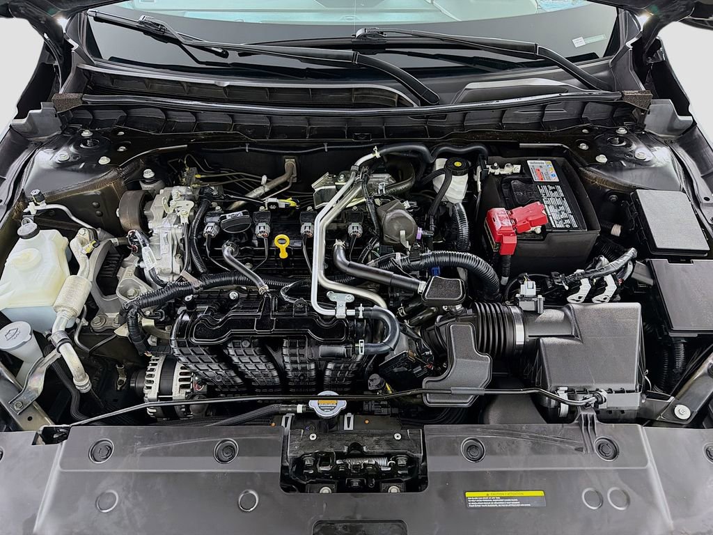 Used 2024 Nissan Altima 2.5 SV image 29