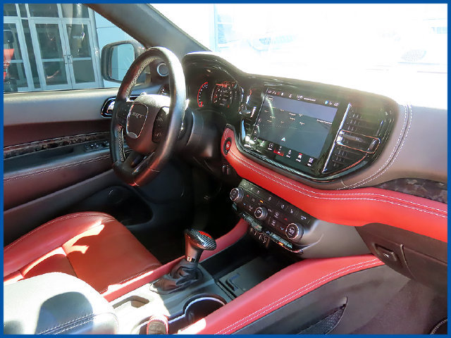 Used 2022 Dodge Durango SRT w/ Premium Interior Group AWD/4WD image 16