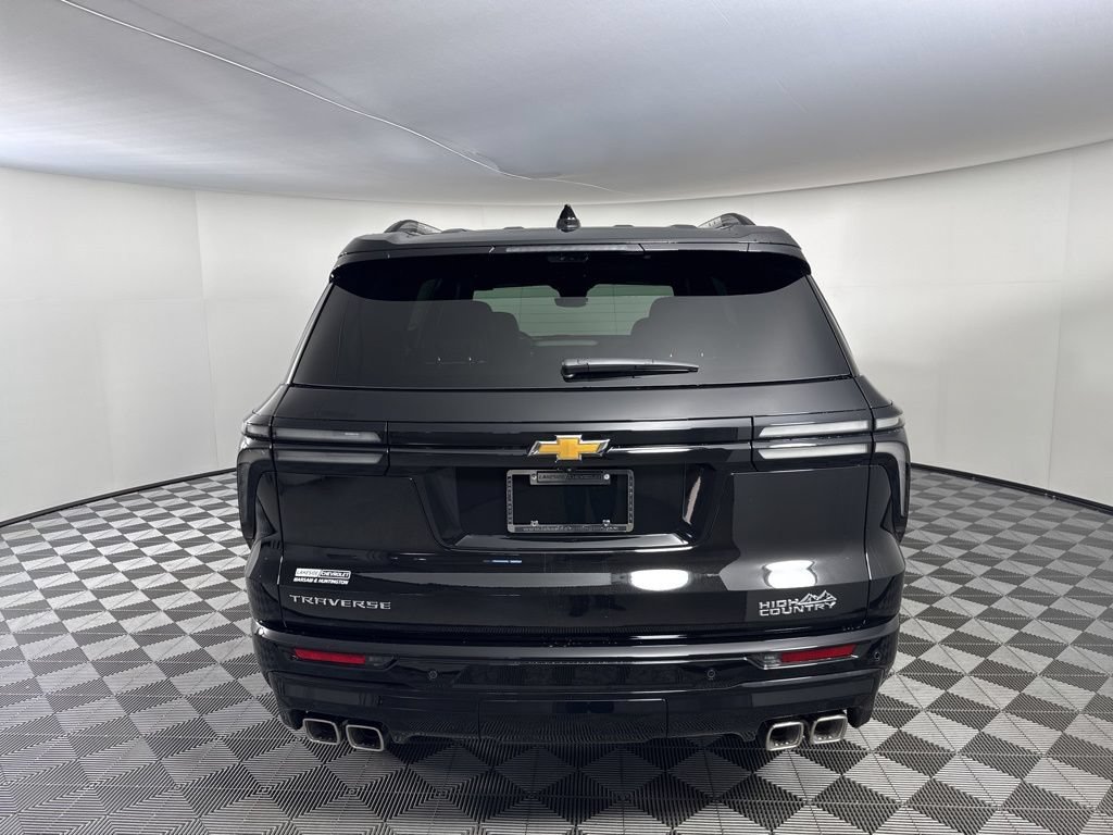 New 2026 Chevrolet Traverse High Country FWD image 4