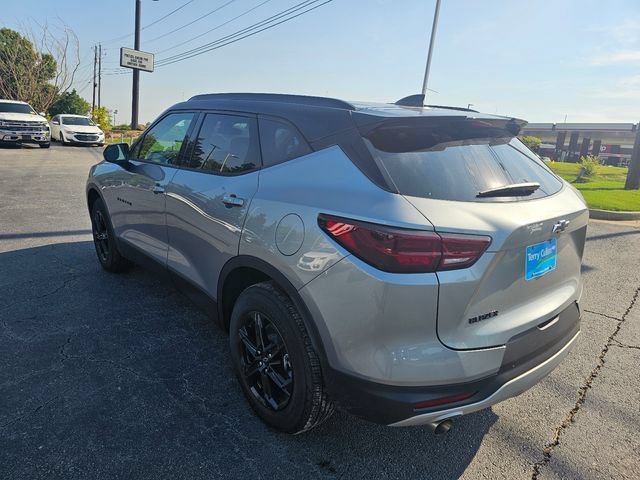 Used 2026 Chevrolet Blazer LT w/ Midnight/Sport Edition FWD image 6