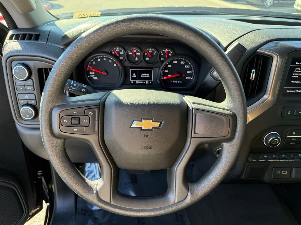 Used 2025 Chevrolet Silverado 1500 Custom image 23