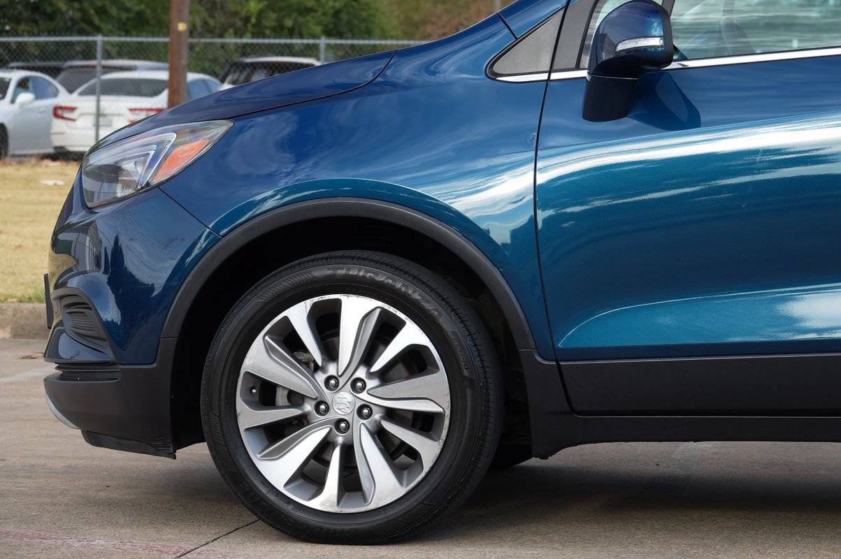 Used 2019 Buick Encore Preferred w/ Safety Package FWD image 24