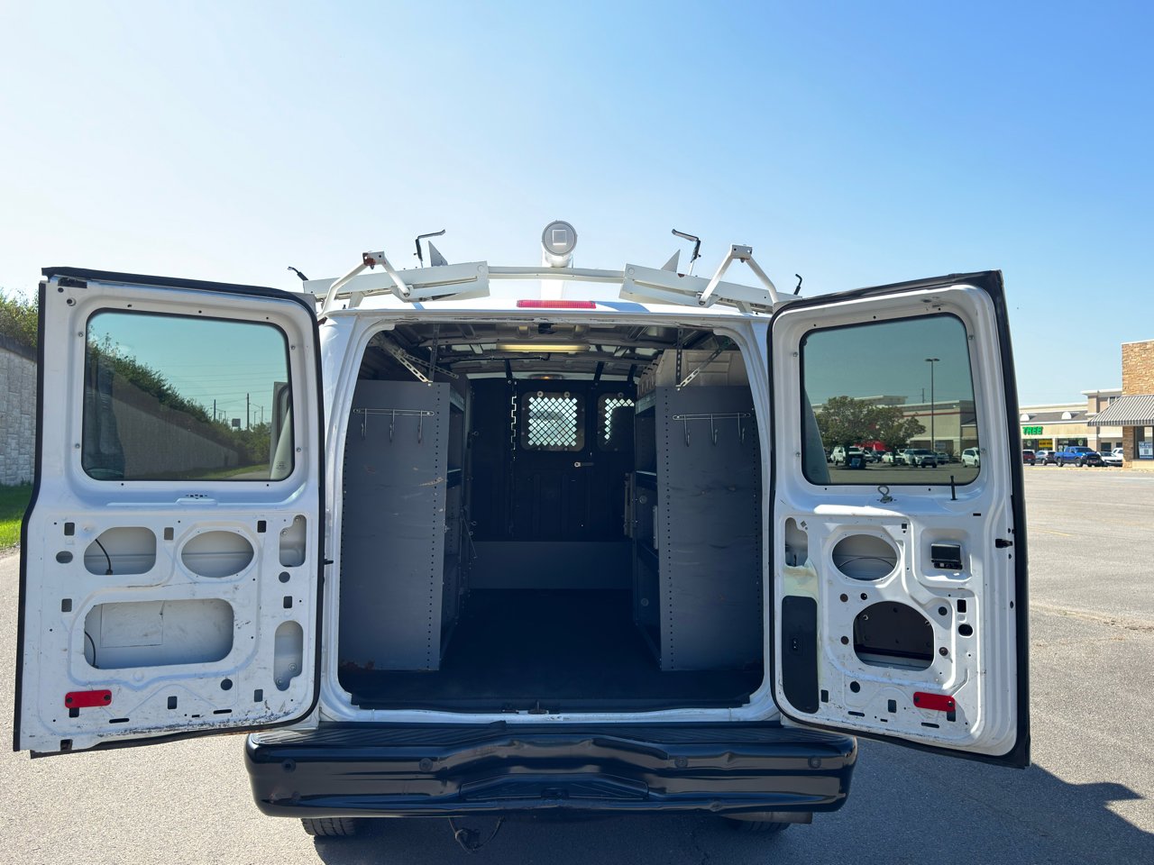 Used 2013 Ford E-250 and Econoline 250 w/ PWR Group image 39