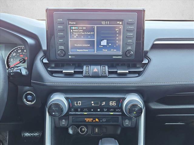 Used 2022 Toyota RAV4 XLE Premium image 15