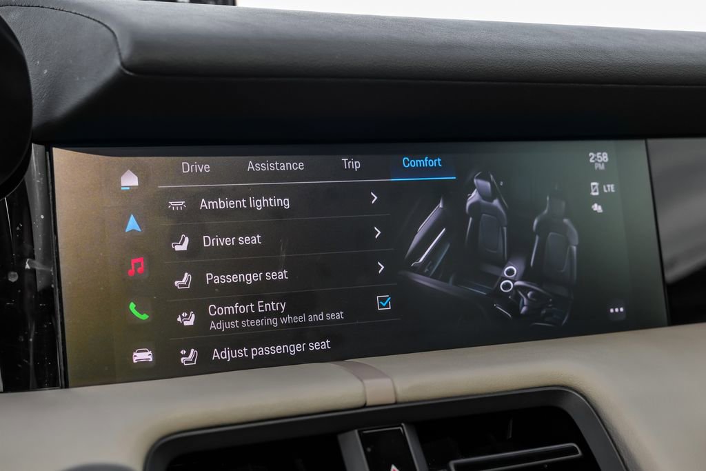 Used 2022 Porsche Taycan image 28