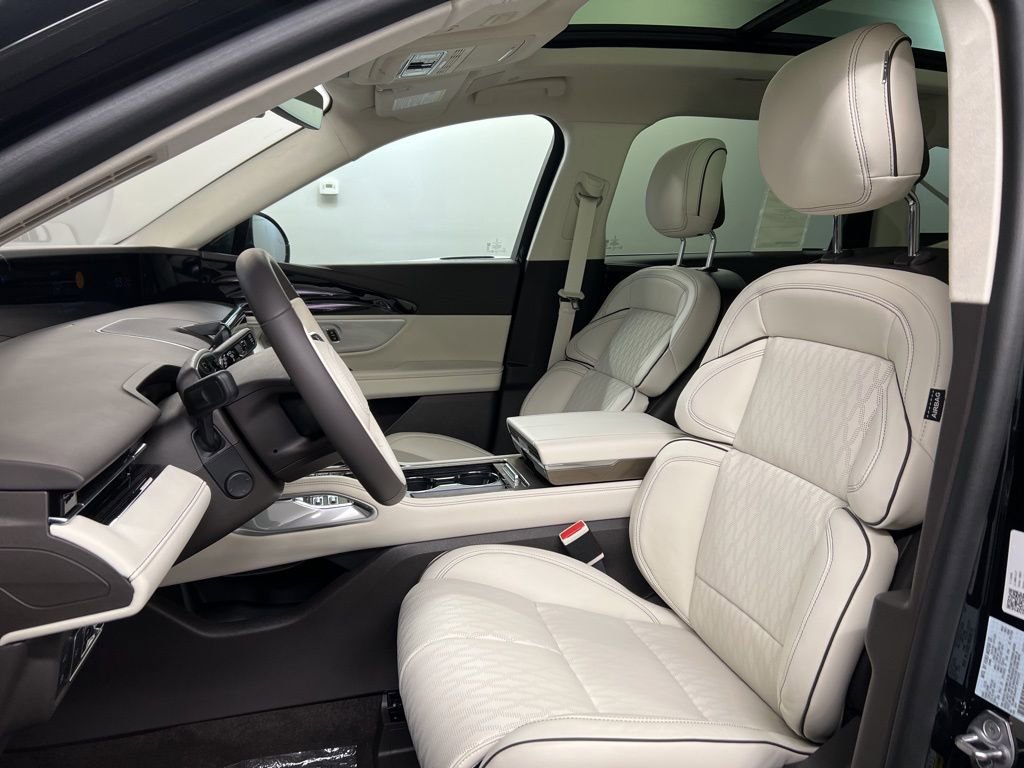 New 2026 Lincoln Nautilus Black Label AWD/4WD image 30