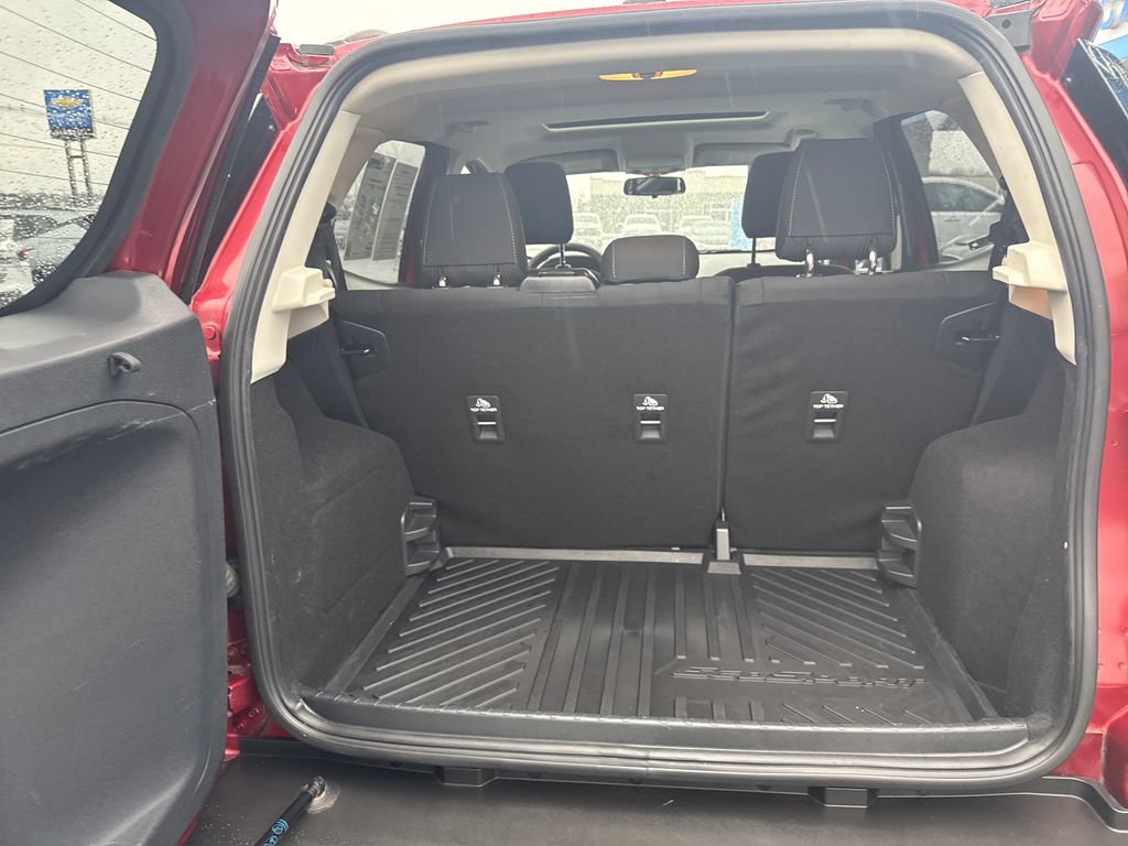 Used 2021 Ford EcoSport SE w/ SE Convenience Package image 26