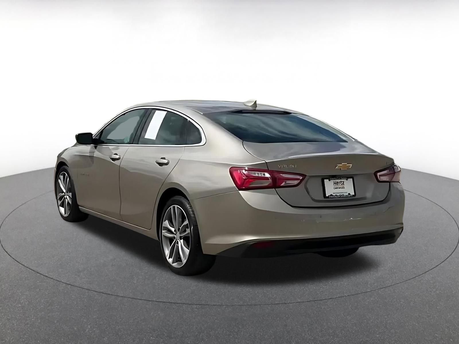 Used 2024 Chevrolet Malibu LT image 11