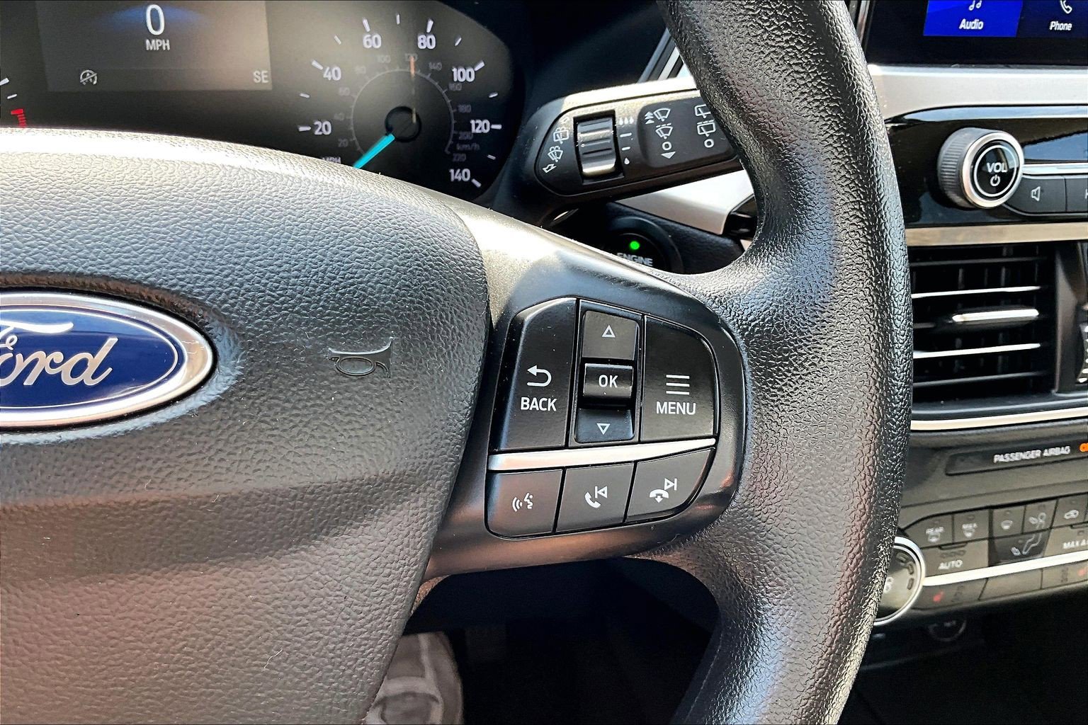 Used 2020 Ford Escape SE AWD/4WD image 23