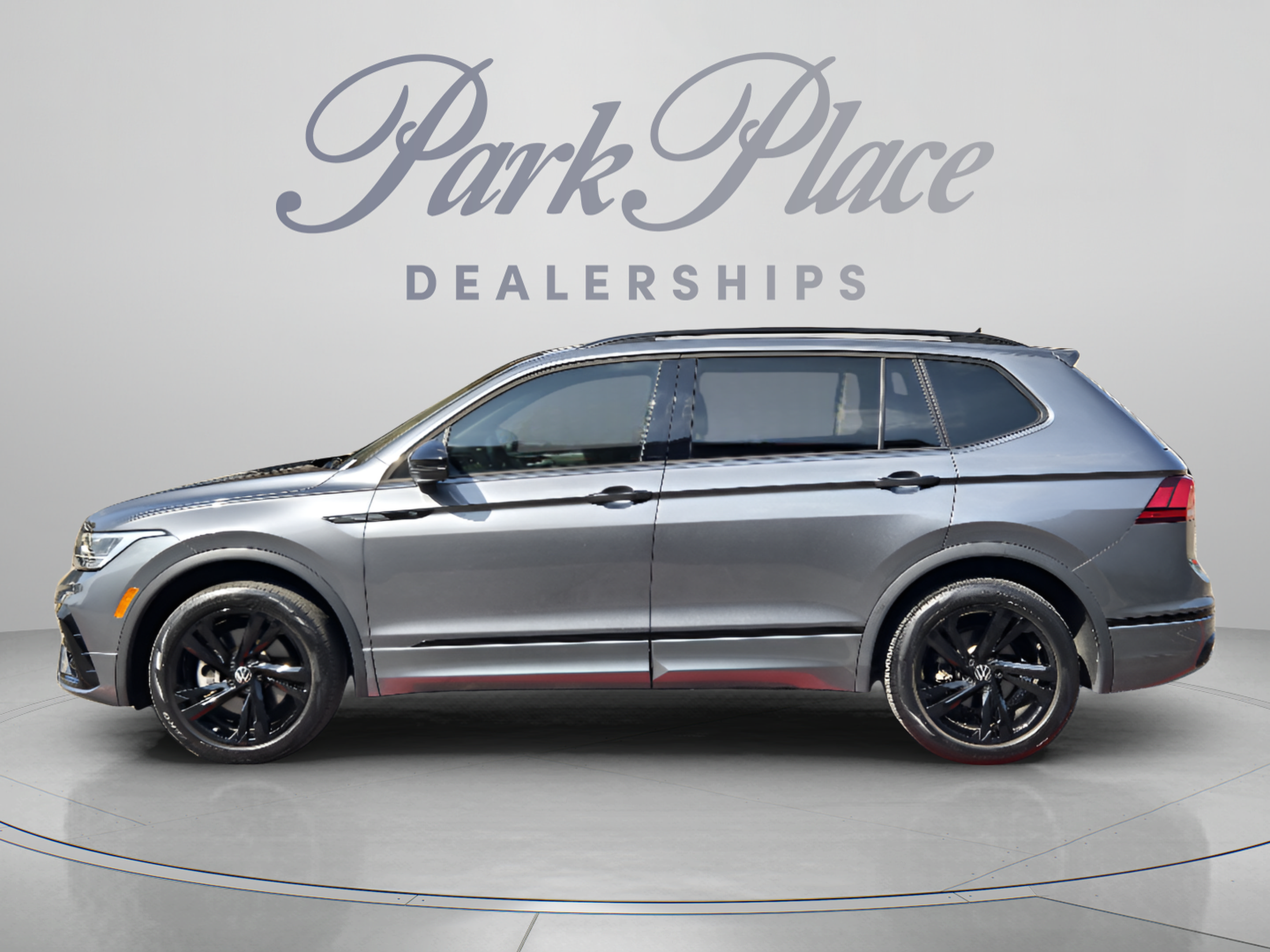 Used 2023 Volkswagen Tiguan SE R-Line FWD video 2