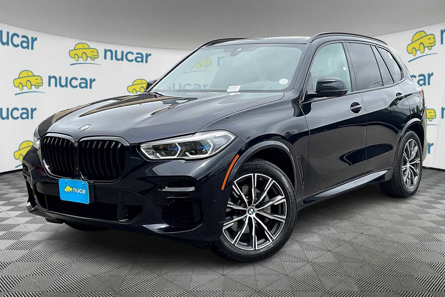 Used 2022 BMW X5 xDrive40i w/ M Sport Package image 3