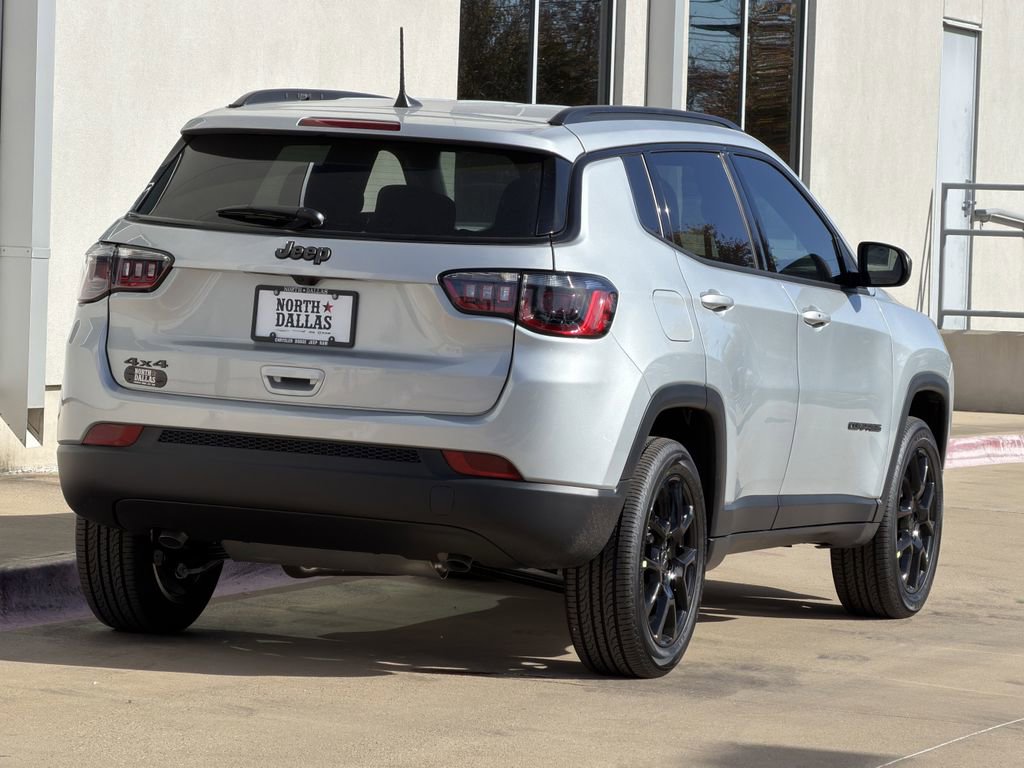 New 2026 Jeep Compass Latitude AWD/4WD image 5