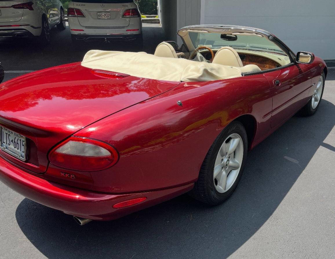 Used 1997 Jaguar XK8 Convertible image 3