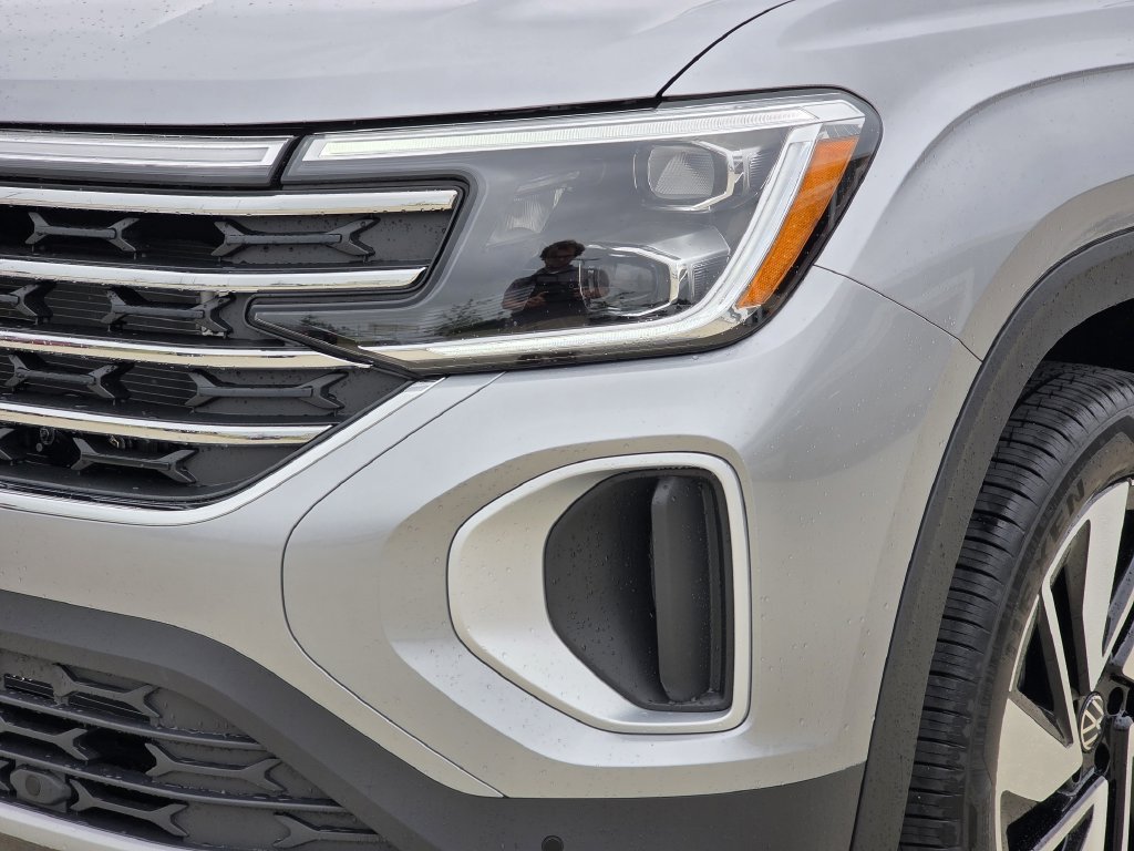 New 2026 Volkswagen Atlas SE FWD image 7