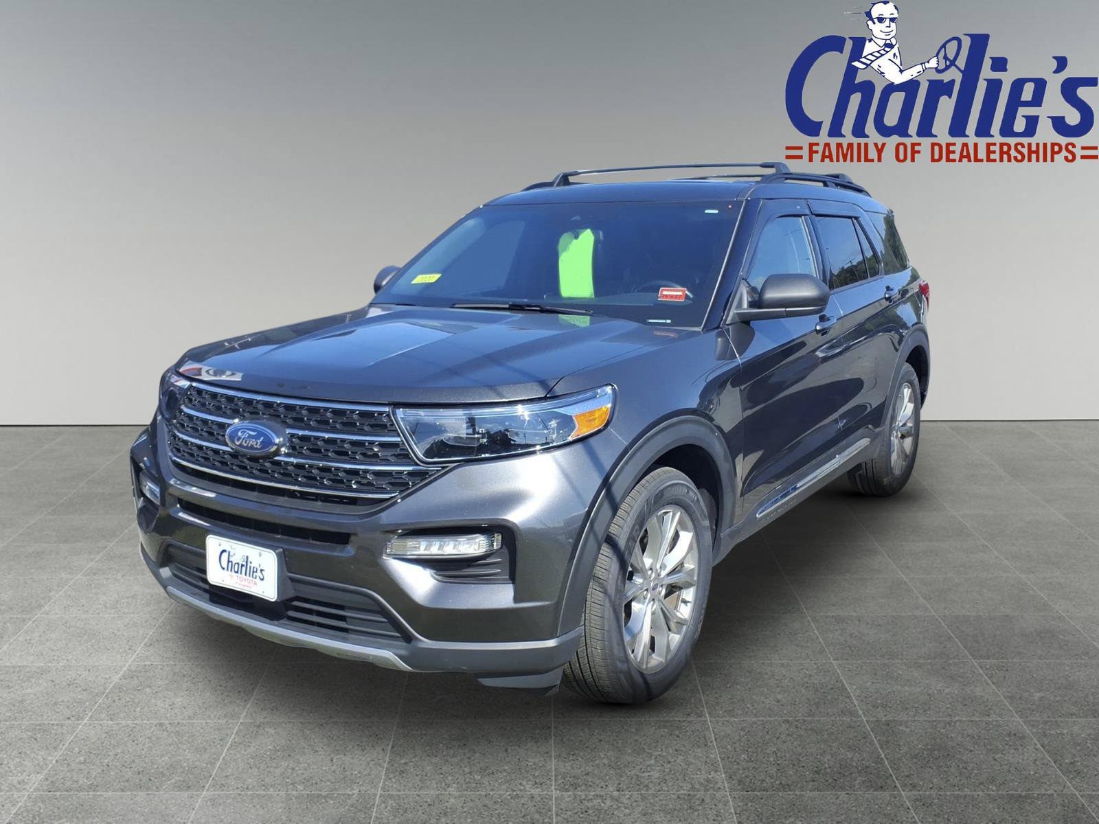 Used 2020 Ford Explorer XLT w/ Equipment Group 202A AWD/4WD image 1