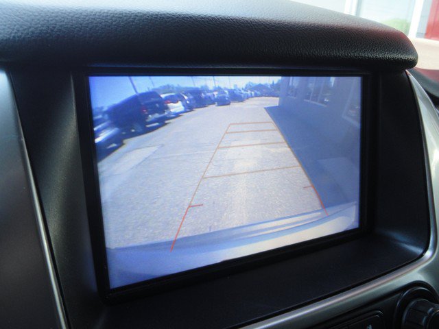 Used 2020 Chevrolet Suburban Premier w/ Premier 6.2L Value Package AWD/4WD image 34