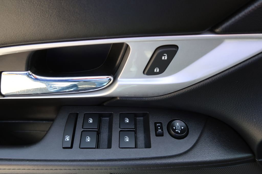 Certified 2017 GMC Terrain SLT w/ Driver Alert Package I image 13