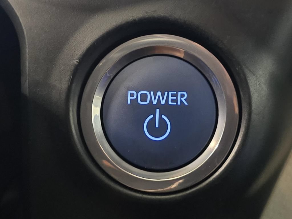 Used 2024 Toyota Sienna Platinum FWD image 28